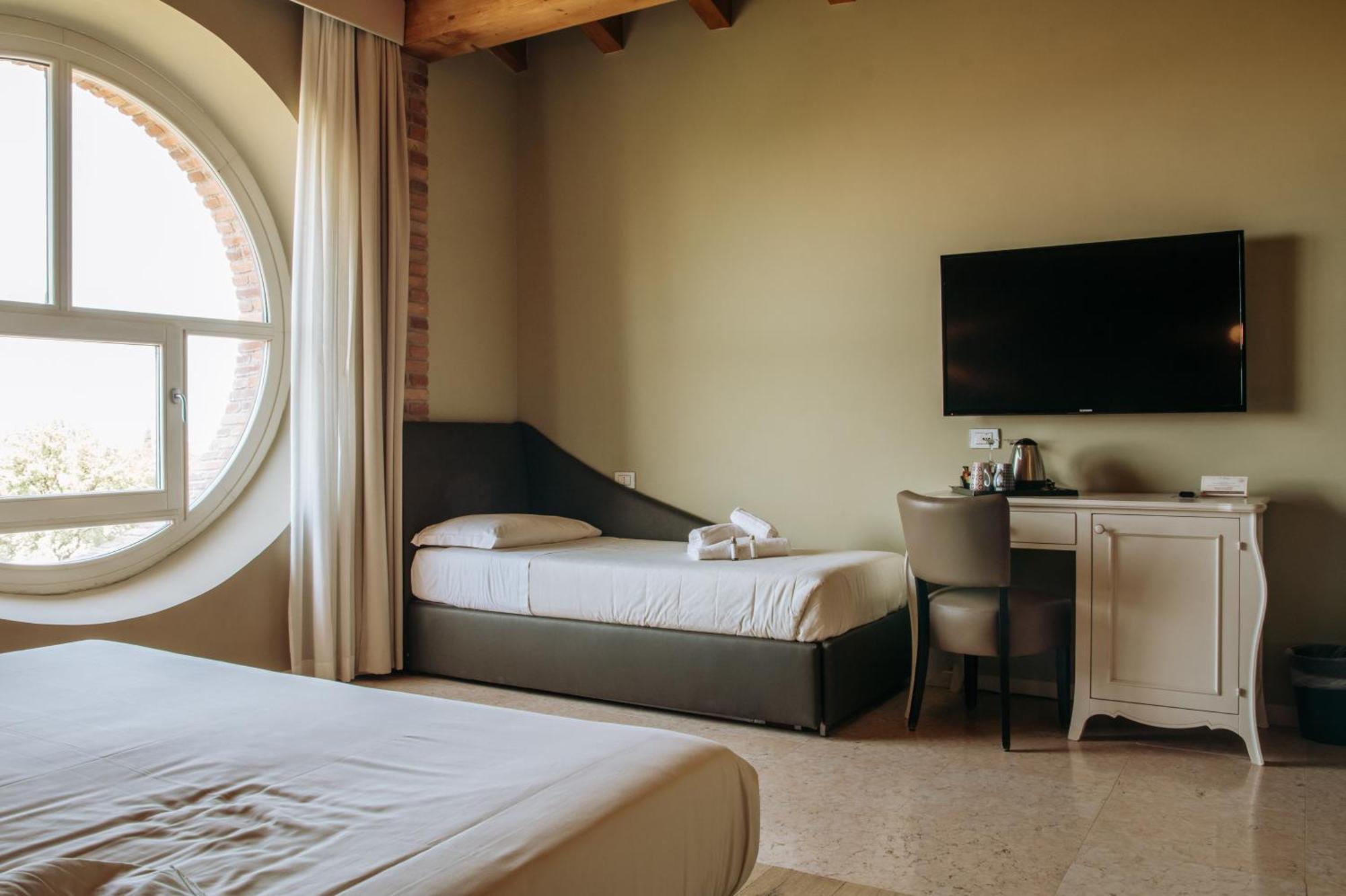 Le Greghe Suites Lazise Esterno foto