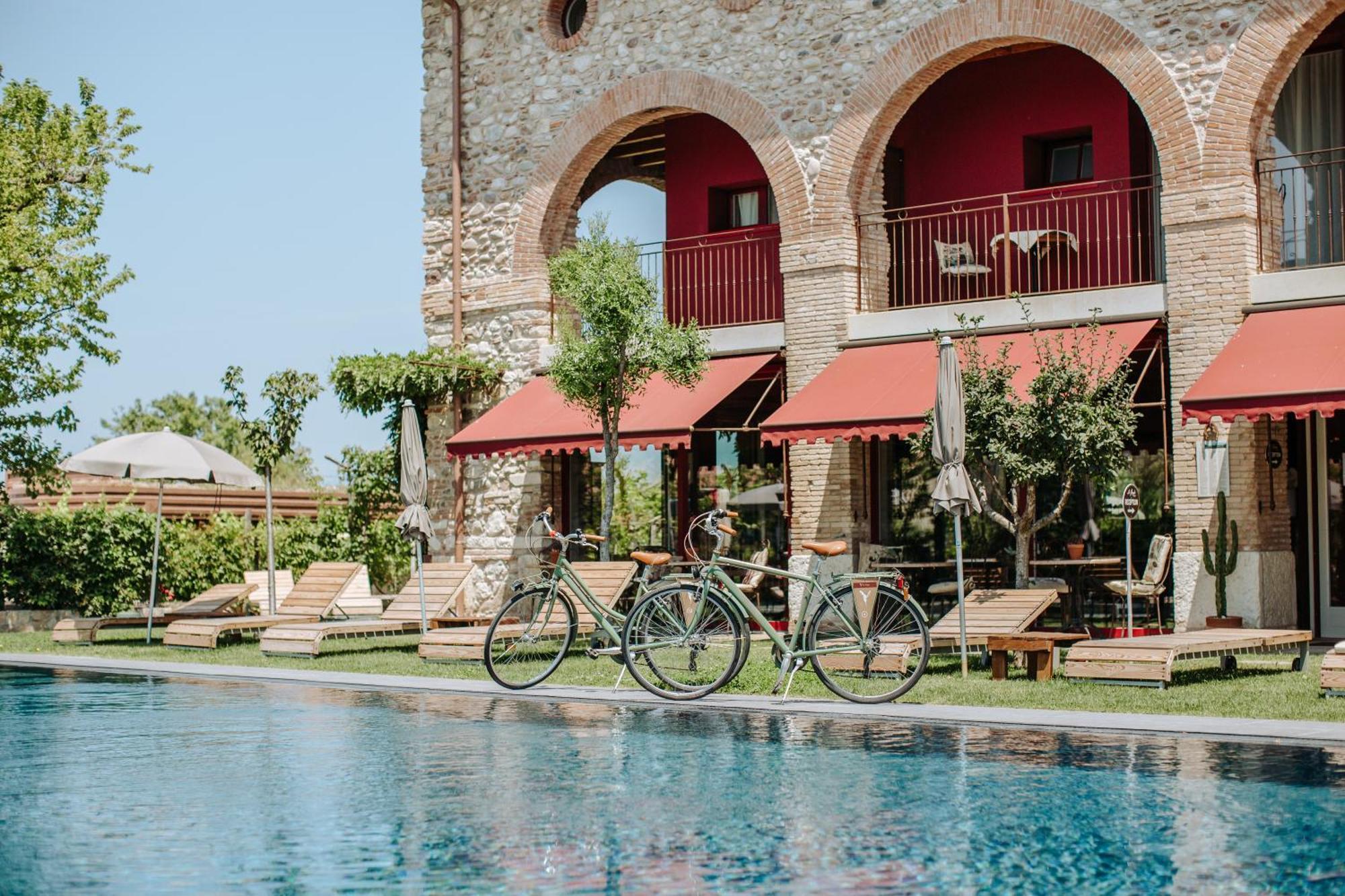 Le Greghe Suites Lazise Esterno foto