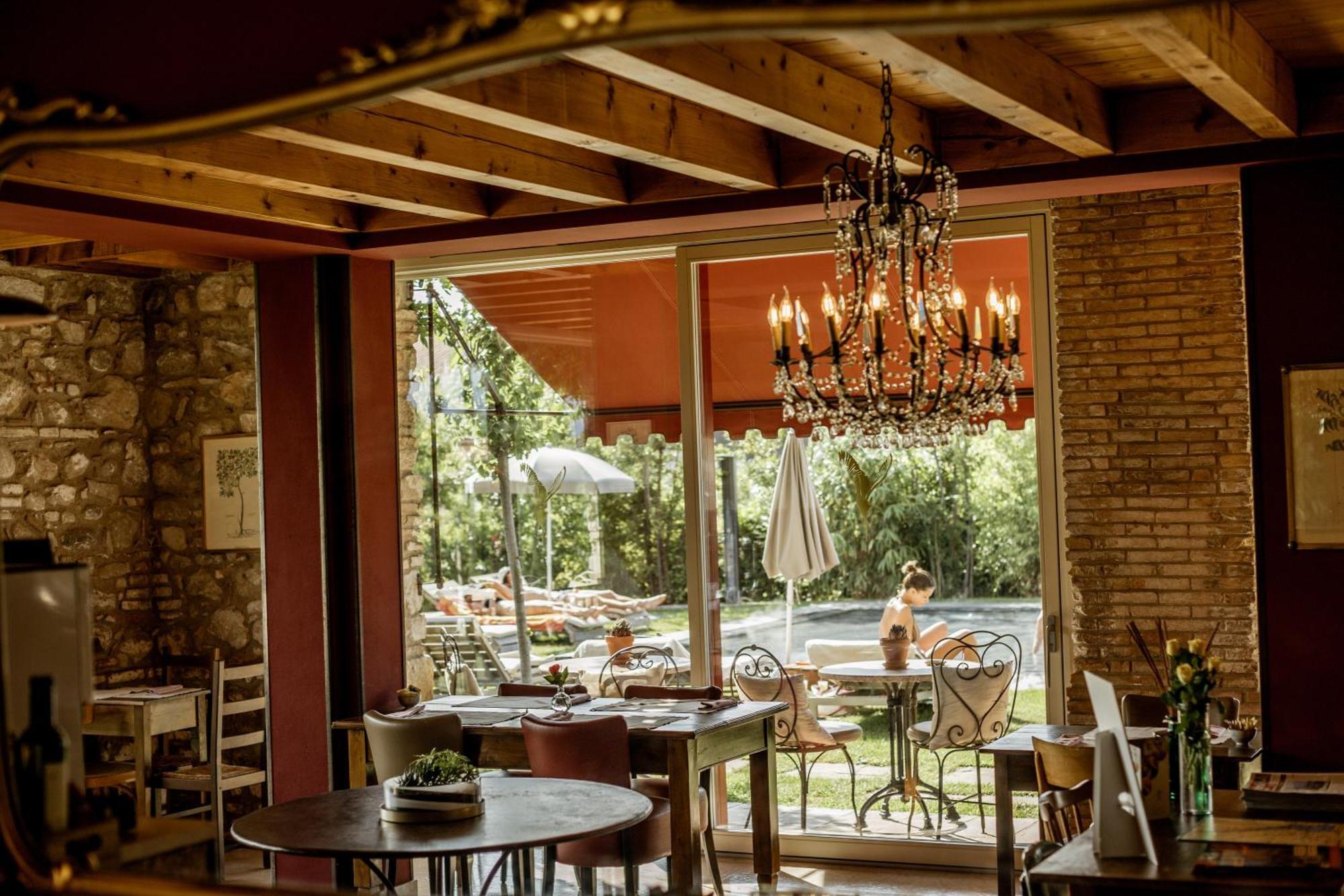 Le Greghe Suites Lazise Esterno foto