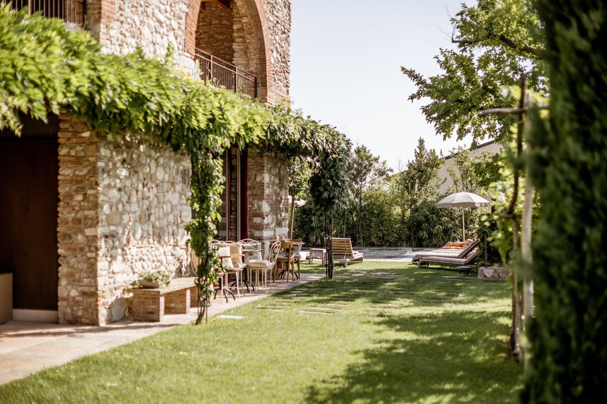 Le Greghe Suites Lazise Esterno foto