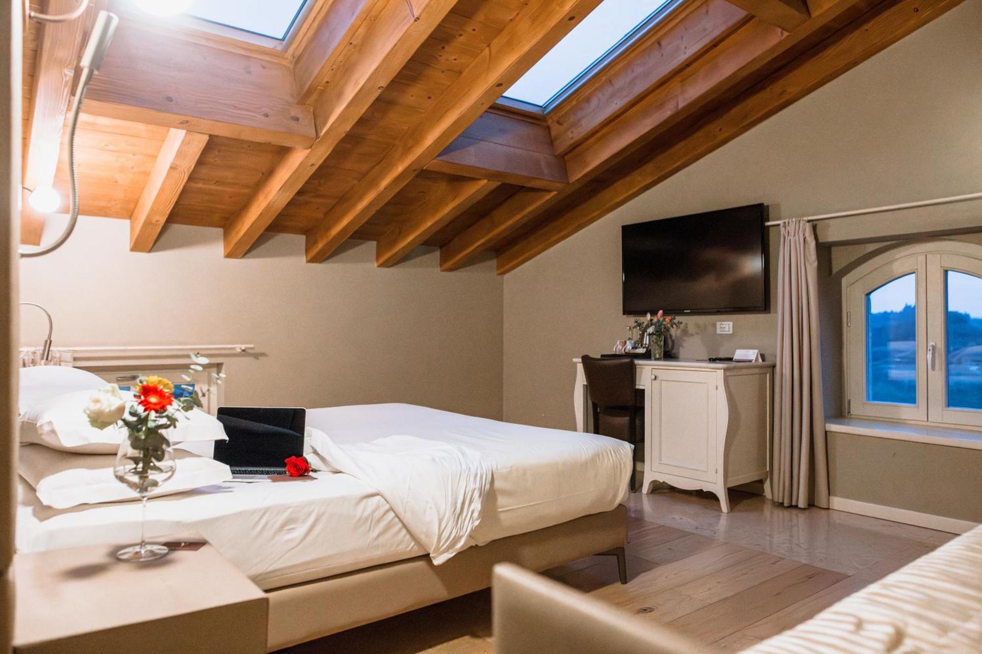 Le Greghe Suites Lazise Esterno foto