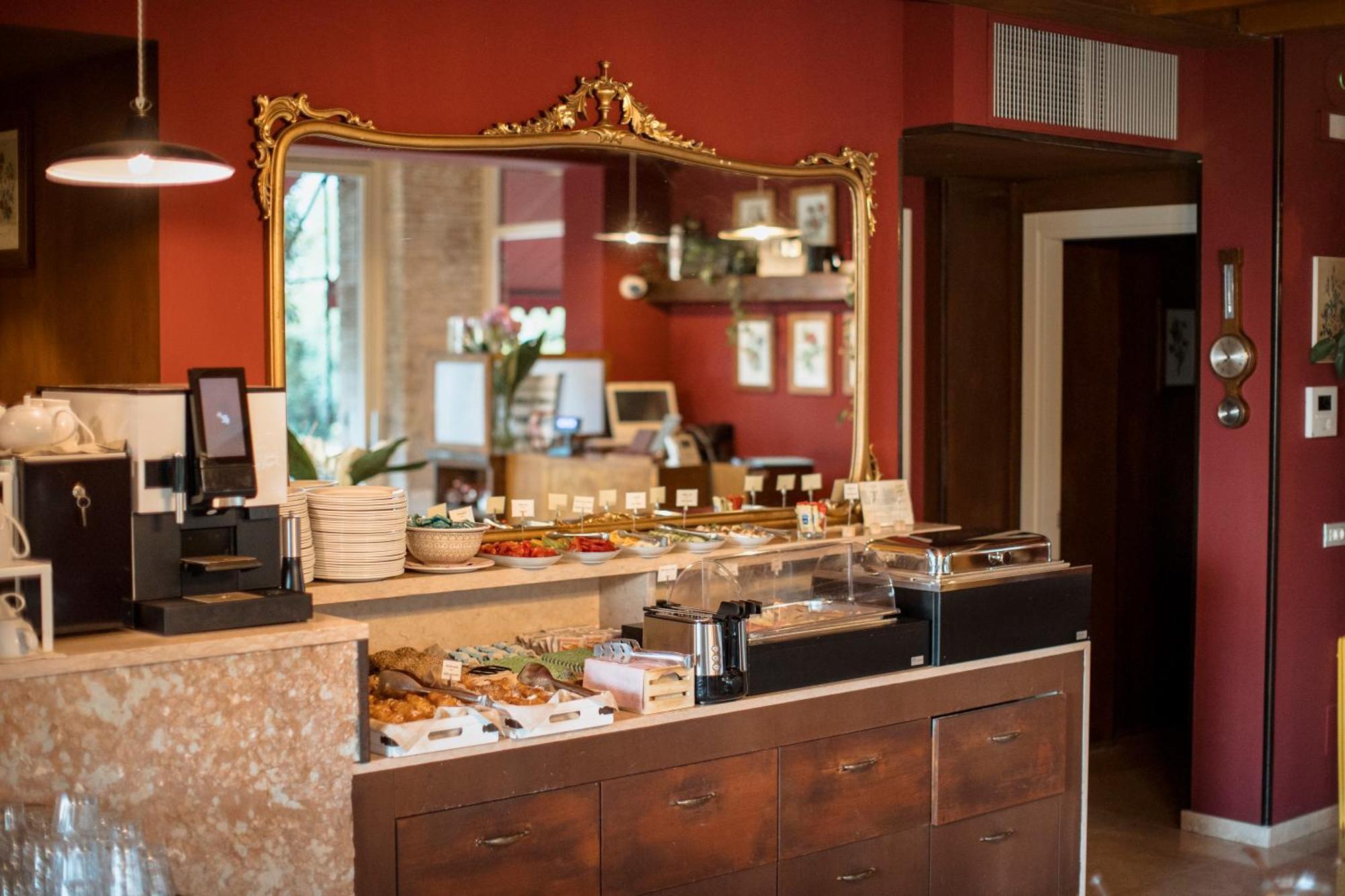 Le Greghe Suites Lazise Esterno foto