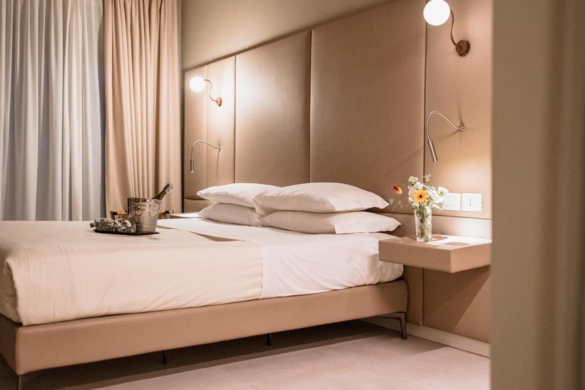 Le Greghe Suites Lazise Esterno foto